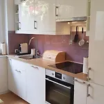 شقة Blick Ueber Mit Gartenpavillon *