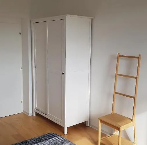 Blick Ueber Mit Gartenpavillon * Кремс на Дунае